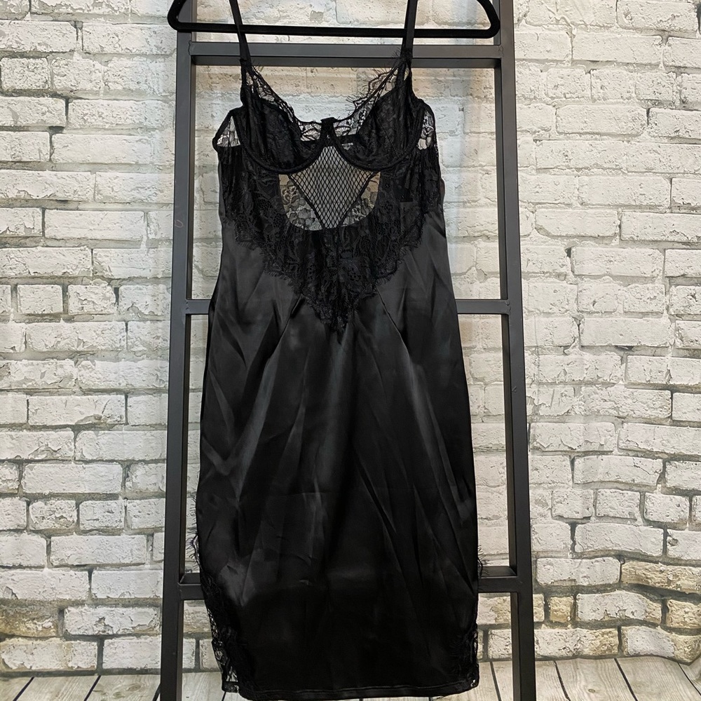 Feeling out the night fashion nova dress